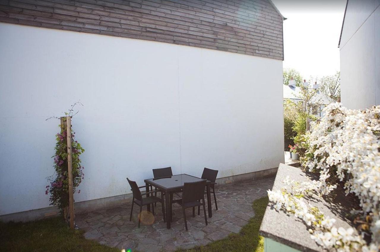 סנט אוסטל Fabulous House Very Near Charlestown Harbour מראה חיצוני תמונה
